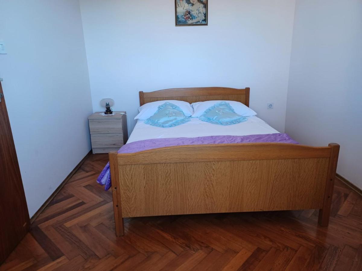 Viktor I Silvana Apartment *