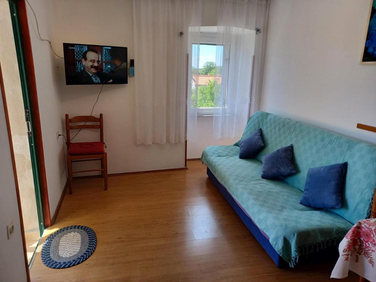 Apartment Viktor I Silvana Cres